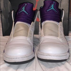 Air Jordan grape 5’s size 10